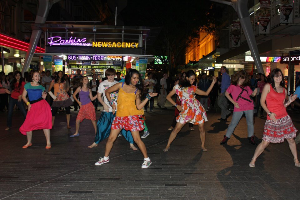 Flash Mob dancers